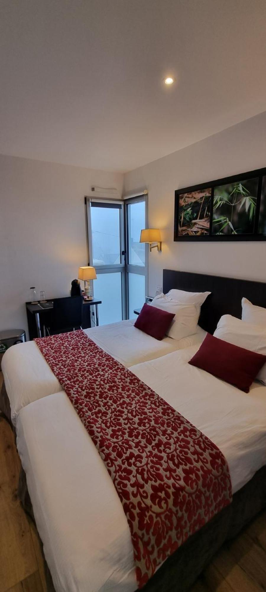 Hotel Le Bellevue Guer Екстериор снимка