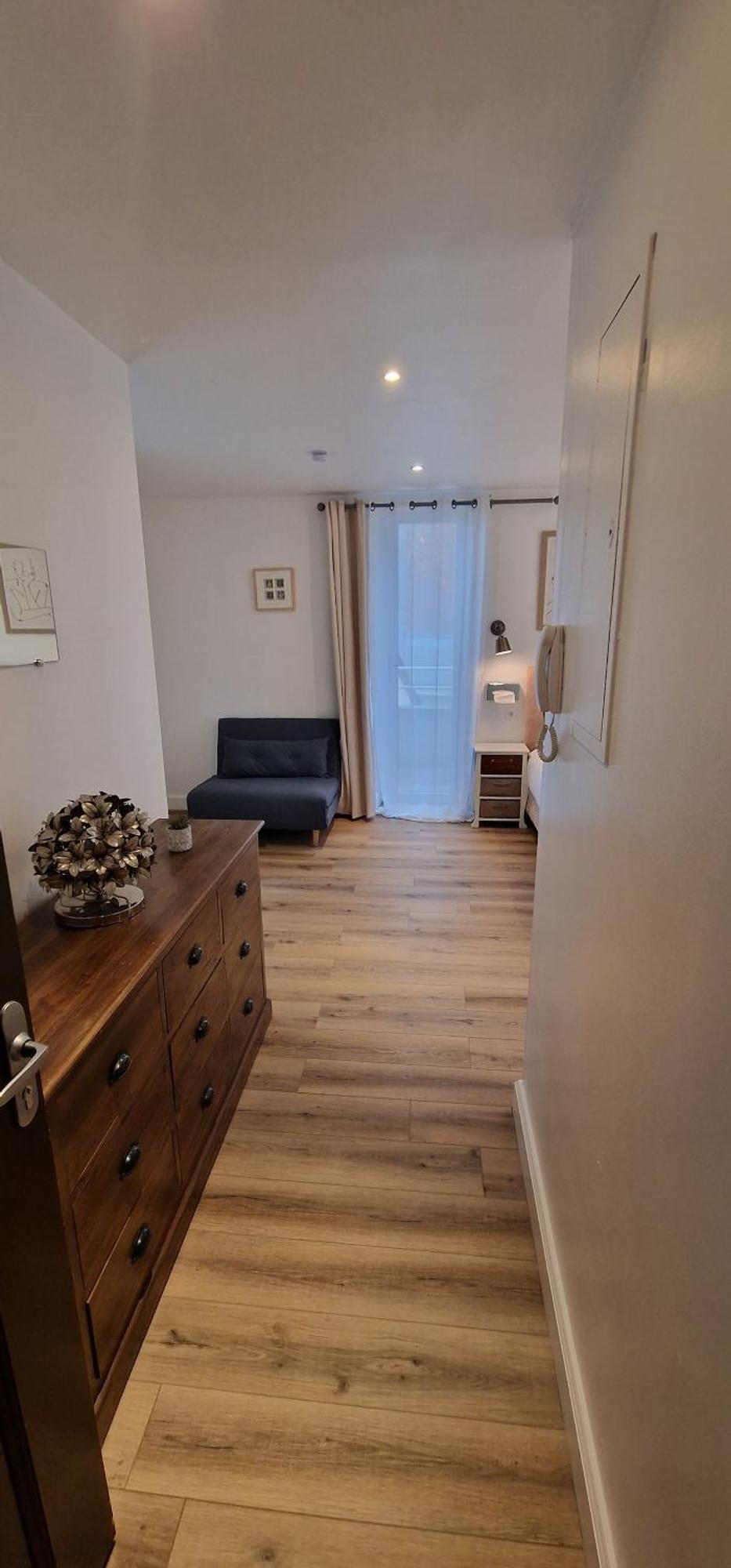 Hotel Le Bellevue Guer Екстериор снимка